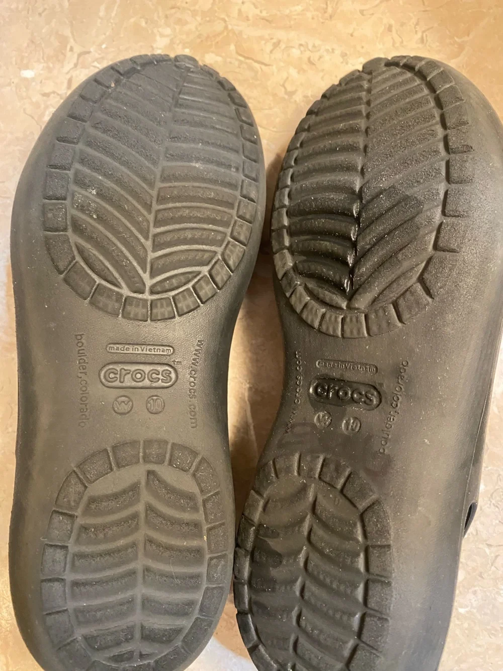 CROCS Women's Black Slip-On Flats